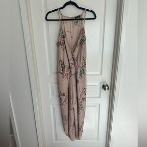 Scobe Neutral Rose Floral Jumpsuit Size Large